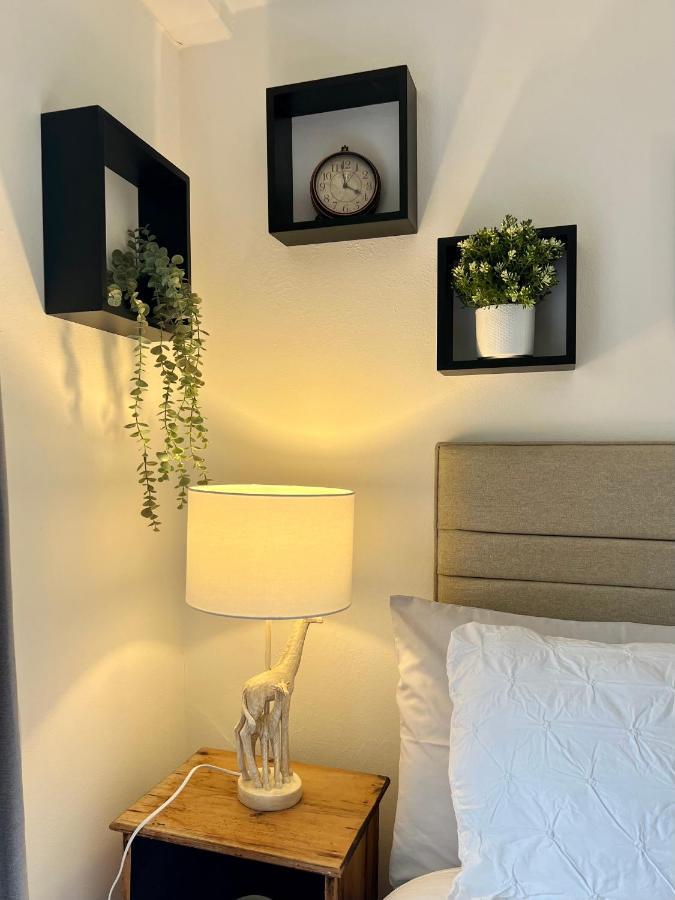 The Farthings, Romsey Apartment מראה חיצוני תמונה